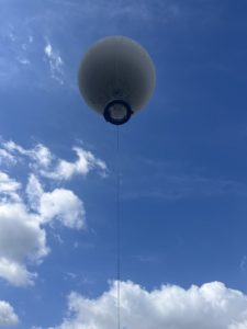 十年越しの気球が上がる
