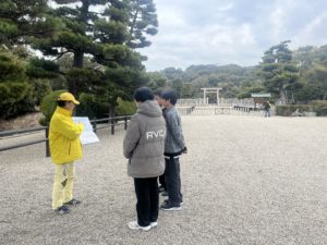 政治と市民の距離を縮めること